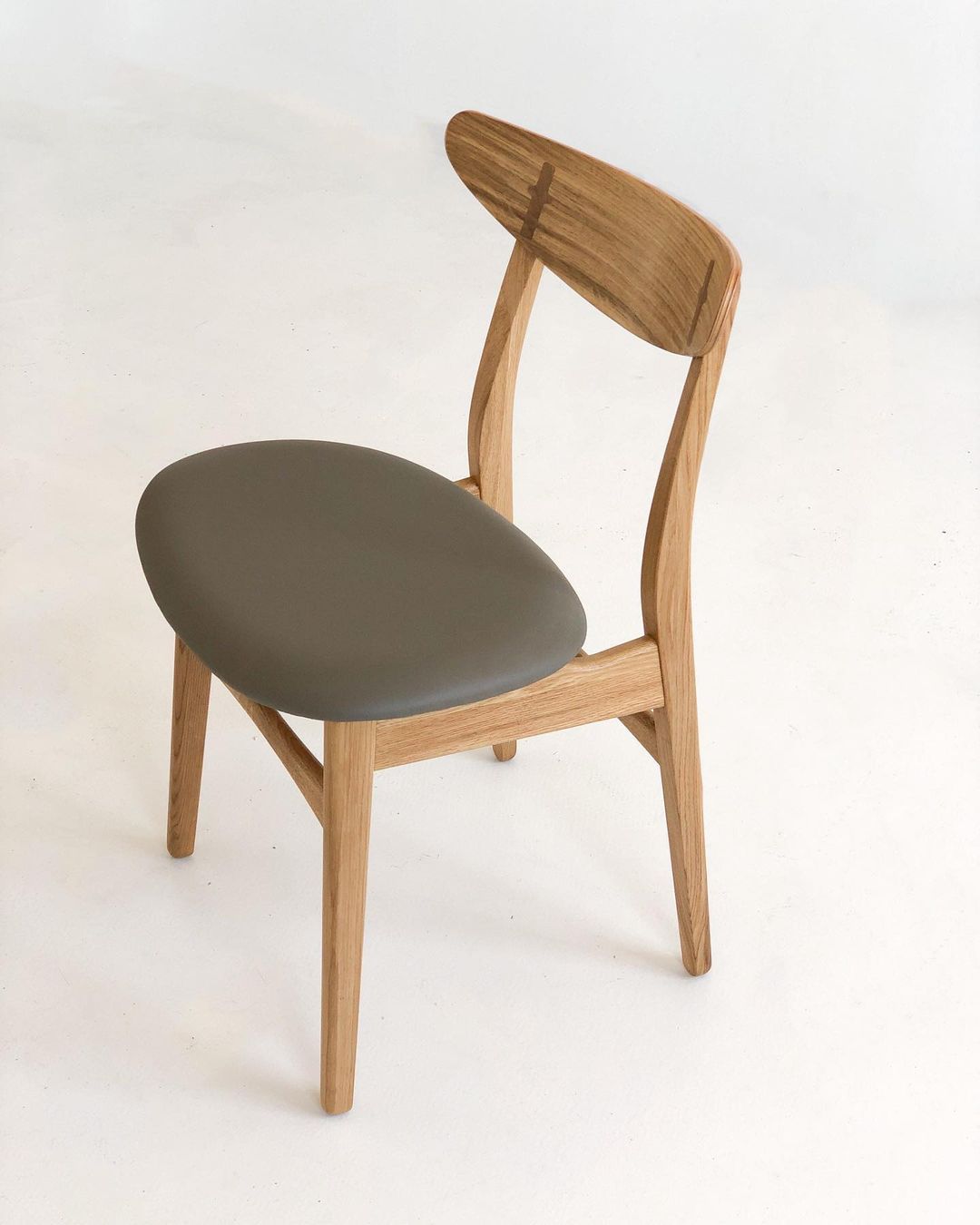 oak dining chair