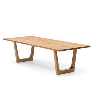 Lilian Dining Table in Solid Oak 160 cm