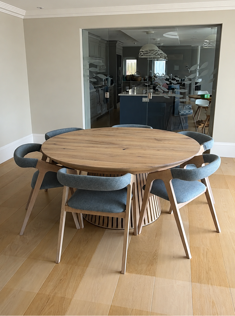 Vivien Verlengbare ronde eettafel in Cotton Oak 
